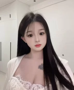 04年刚入行的小姐姐