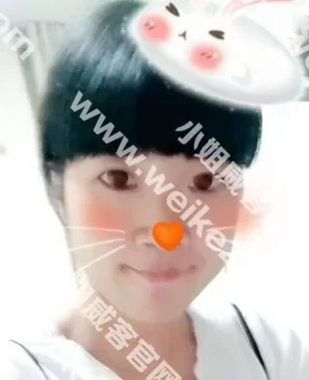 宏利里的一个年轻温州小妹